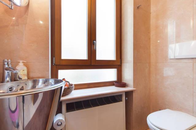 Apartament Deluxe Quattro Spade Верона Екстер'єр фото
