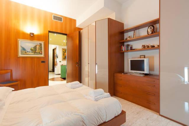 Apartament Deluxe Quattro Spade Верона Екстер'єр фото