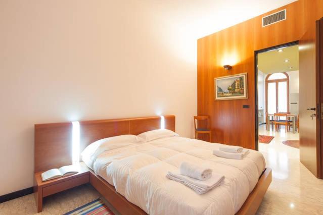 Apartament Deluxe Quattro Spade Верона Екстер'єр фото